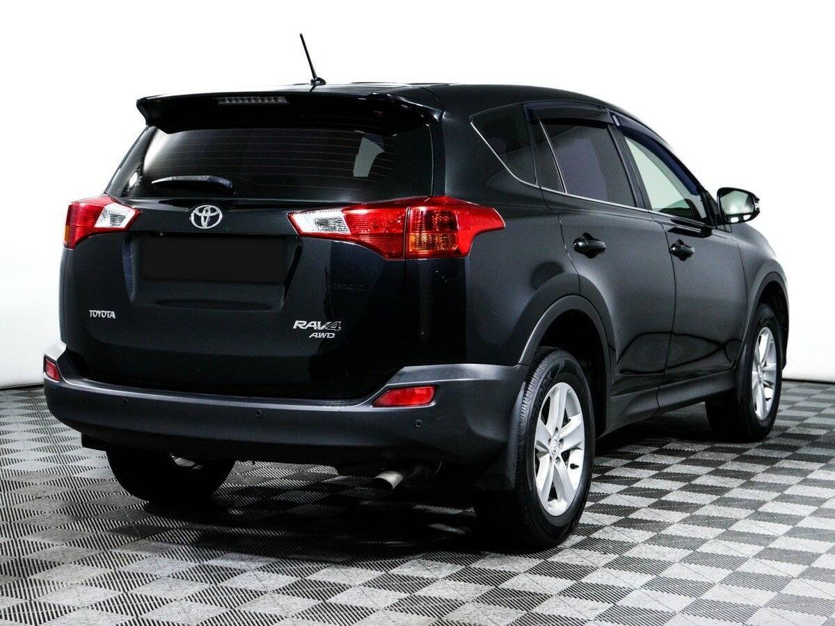 Toyota RAV4 2013 года с пробегом. Фото: #4