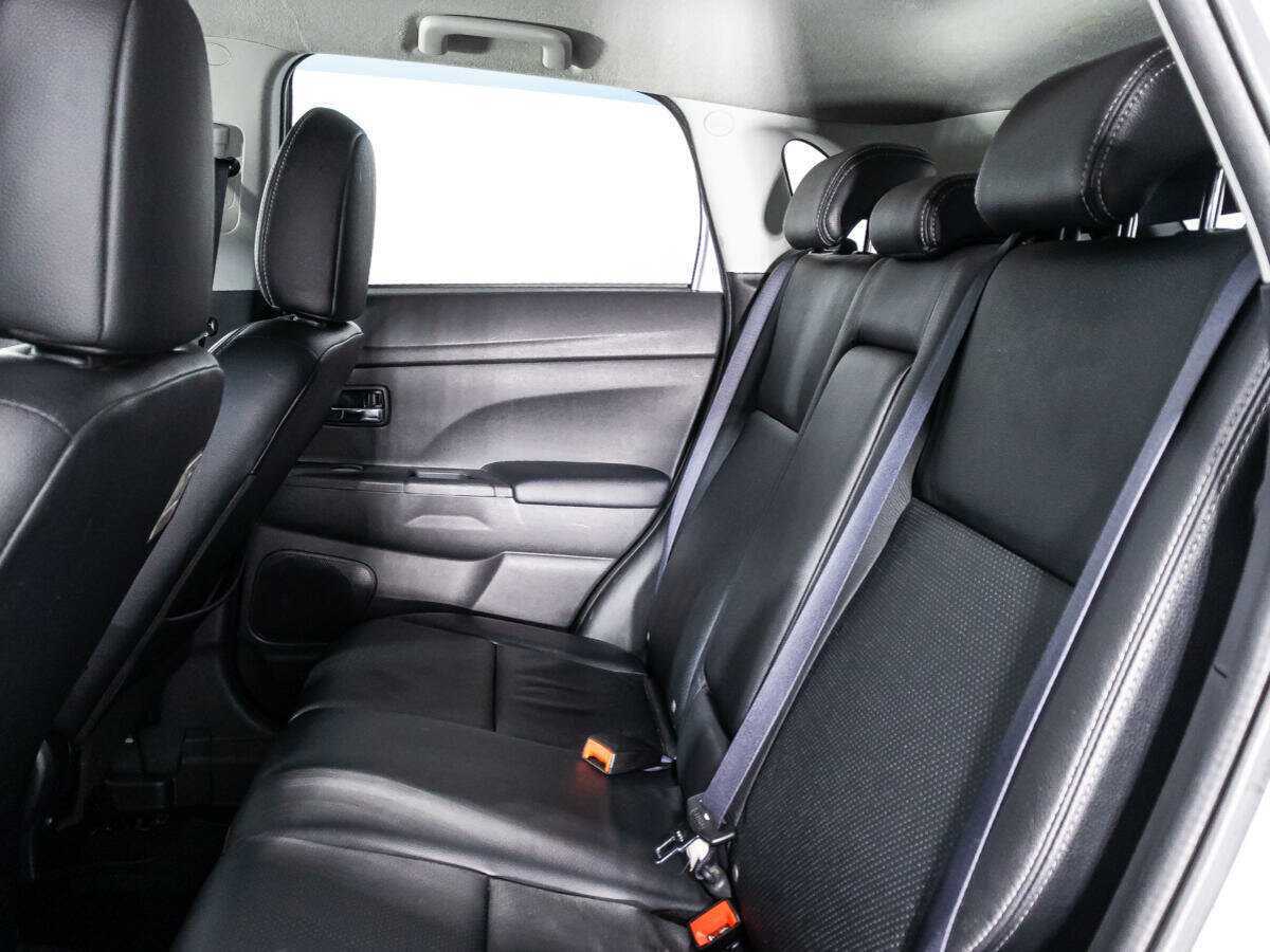 Mitsubishi ASX 2012 года с пробегом. Фото: #9