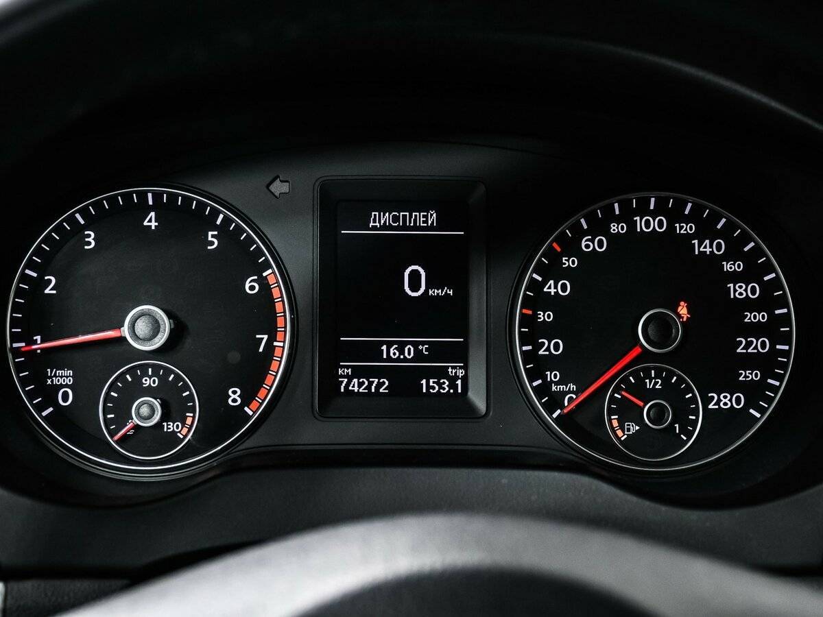 Volkswagen Jetta 2013 года с пробегом. Фото: #9