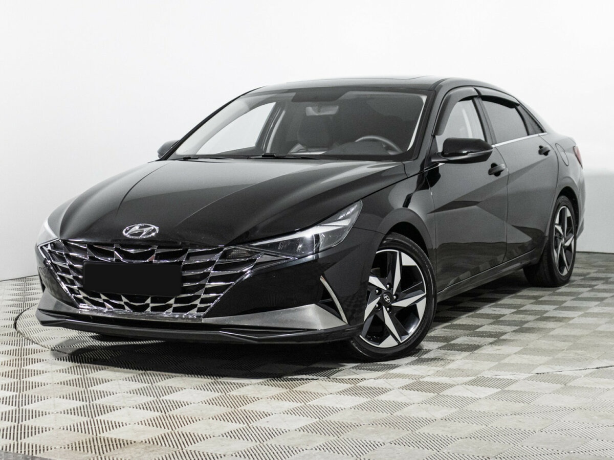 Hyundai Elantra 2023 года с пробегом. Фото: #0