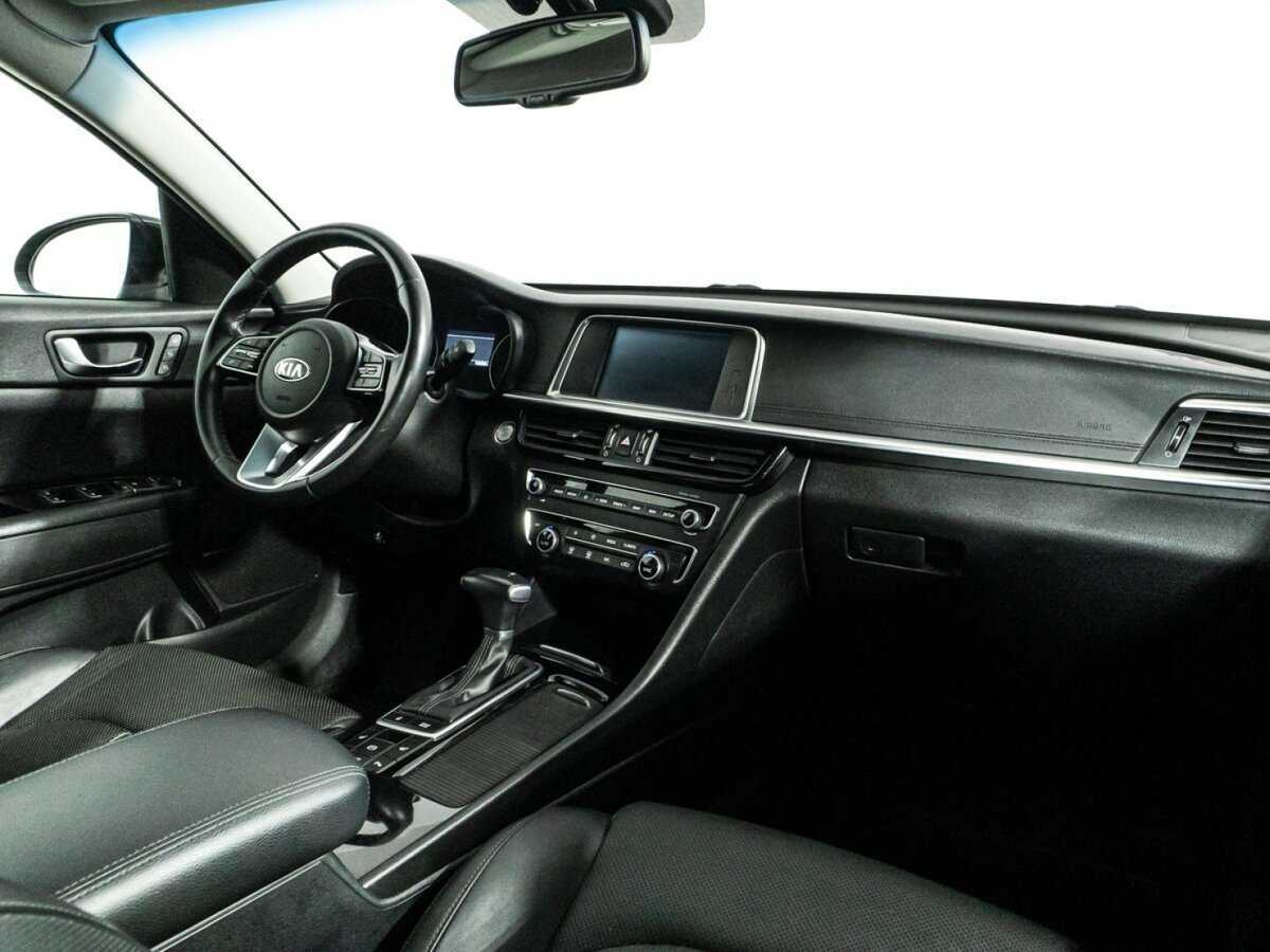 Kia Optima 2018 года с пробегом. Фото: #8