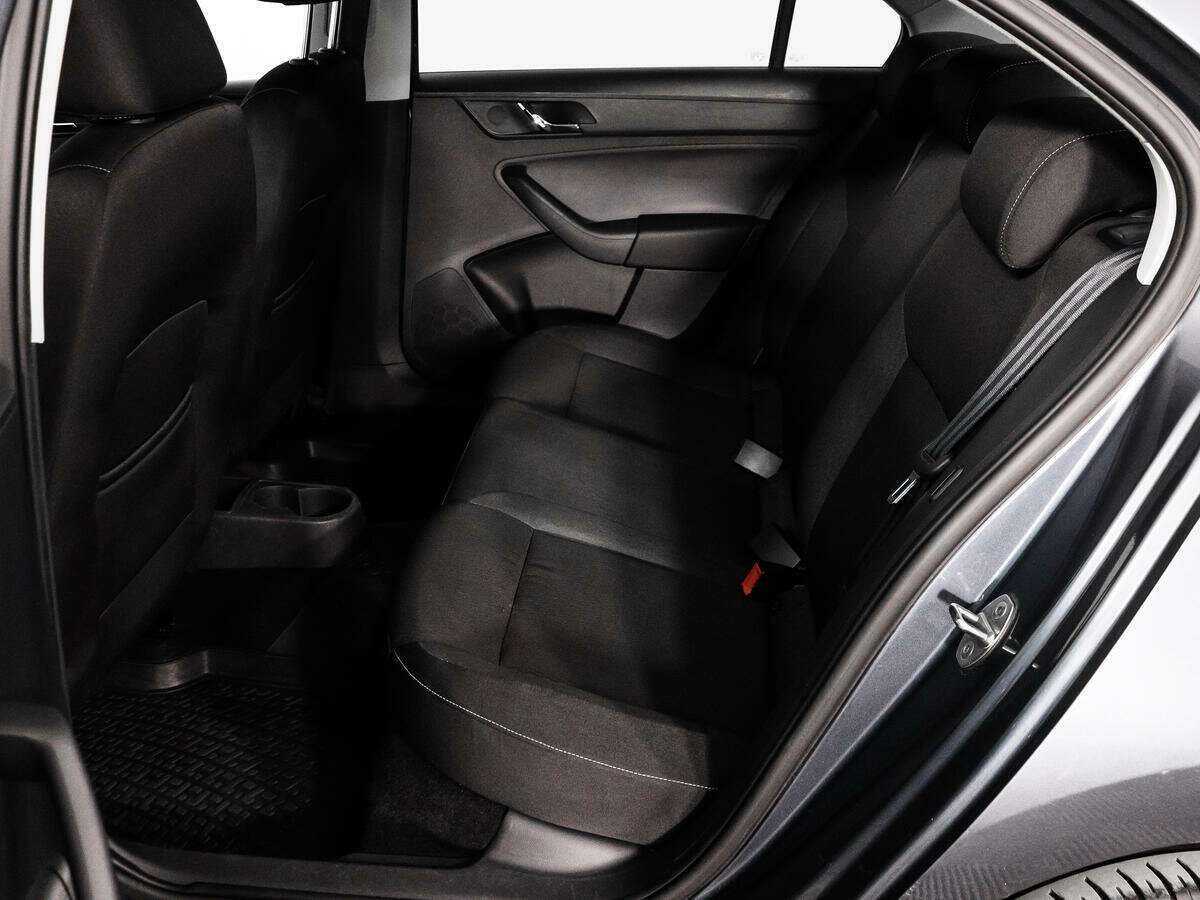 Skoda Rapid 2014 года с пробегом. Фото: #7