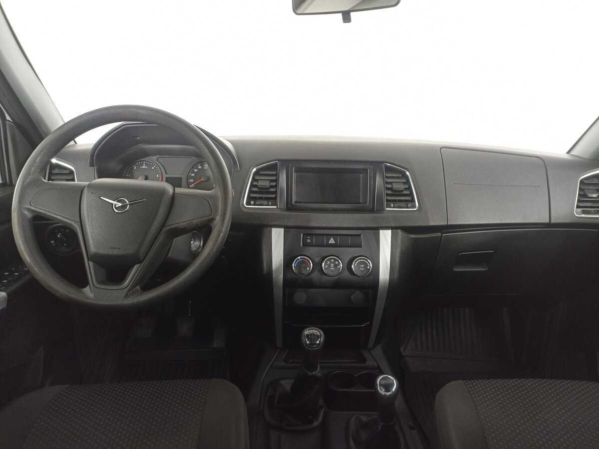 УАЗ Patriot 2018 года с пробегом. Фото: #13