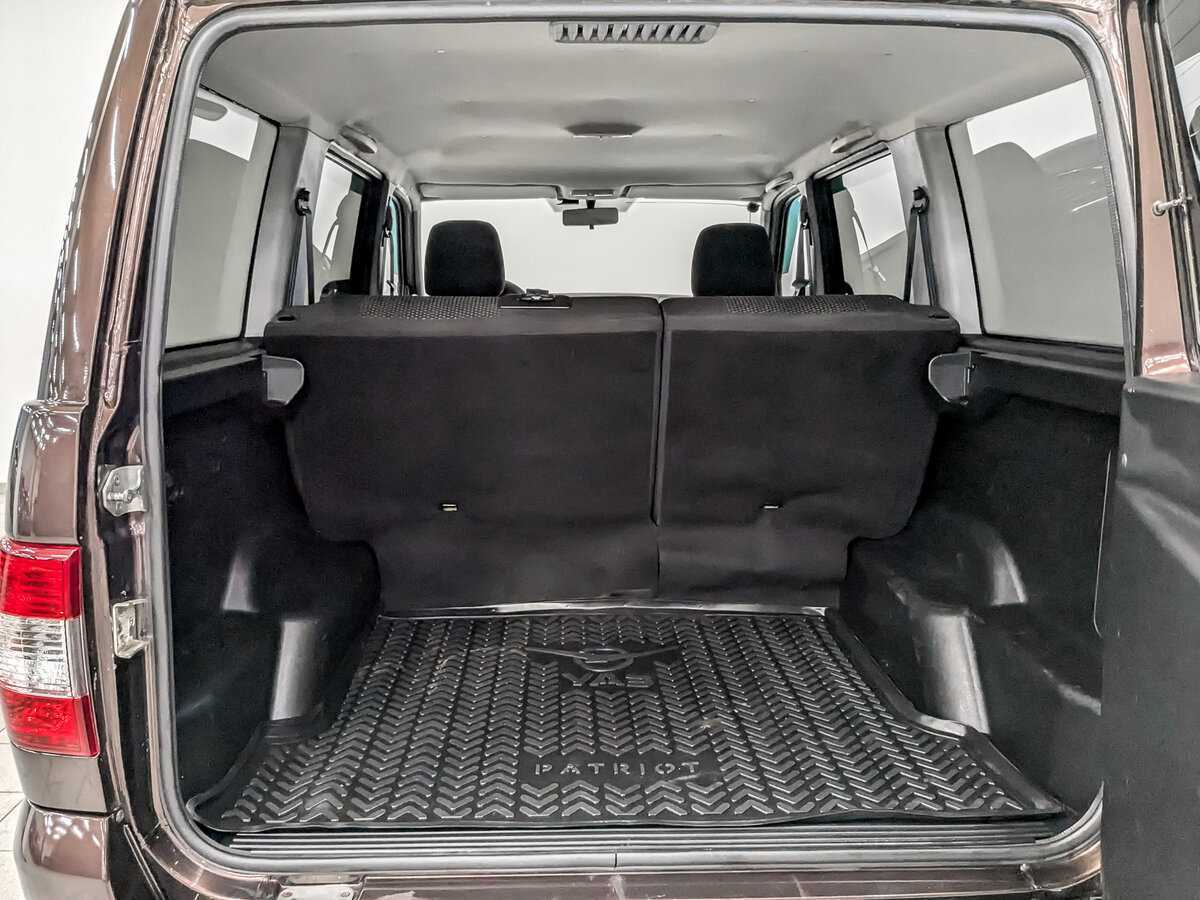 УАЗ Patriot 2018 года с пробегом. Фото: #9