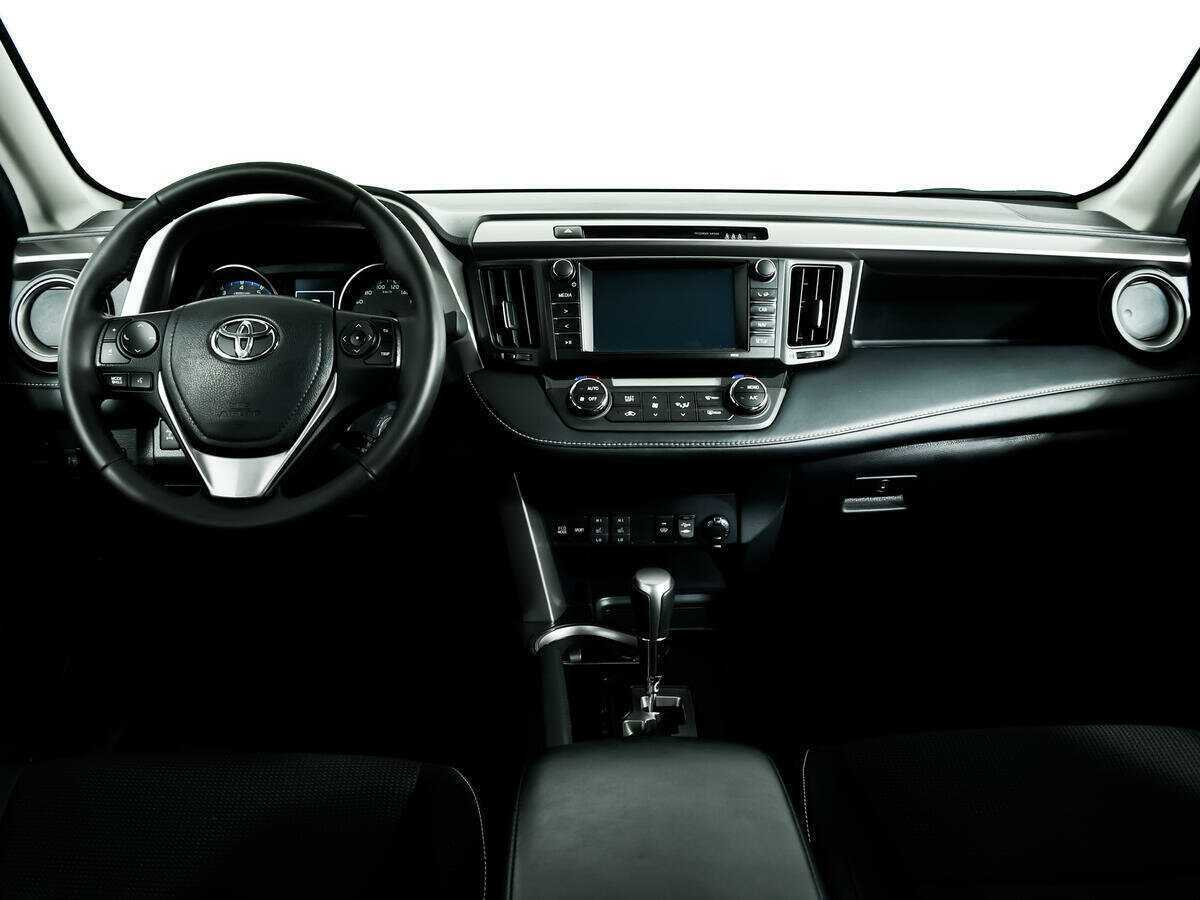 Toyota RAV4 2017 года с пробегом. Фото: #10