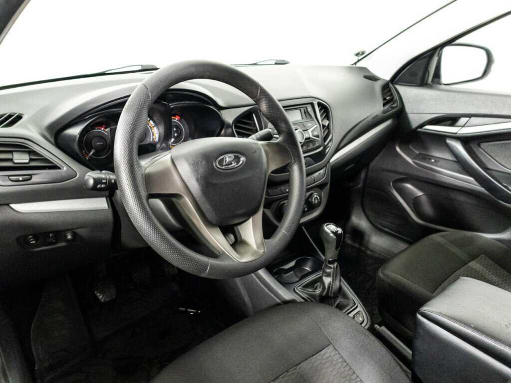 Lada (ВАЗ) Vesta 2017 года с пробегом. Фото: #10