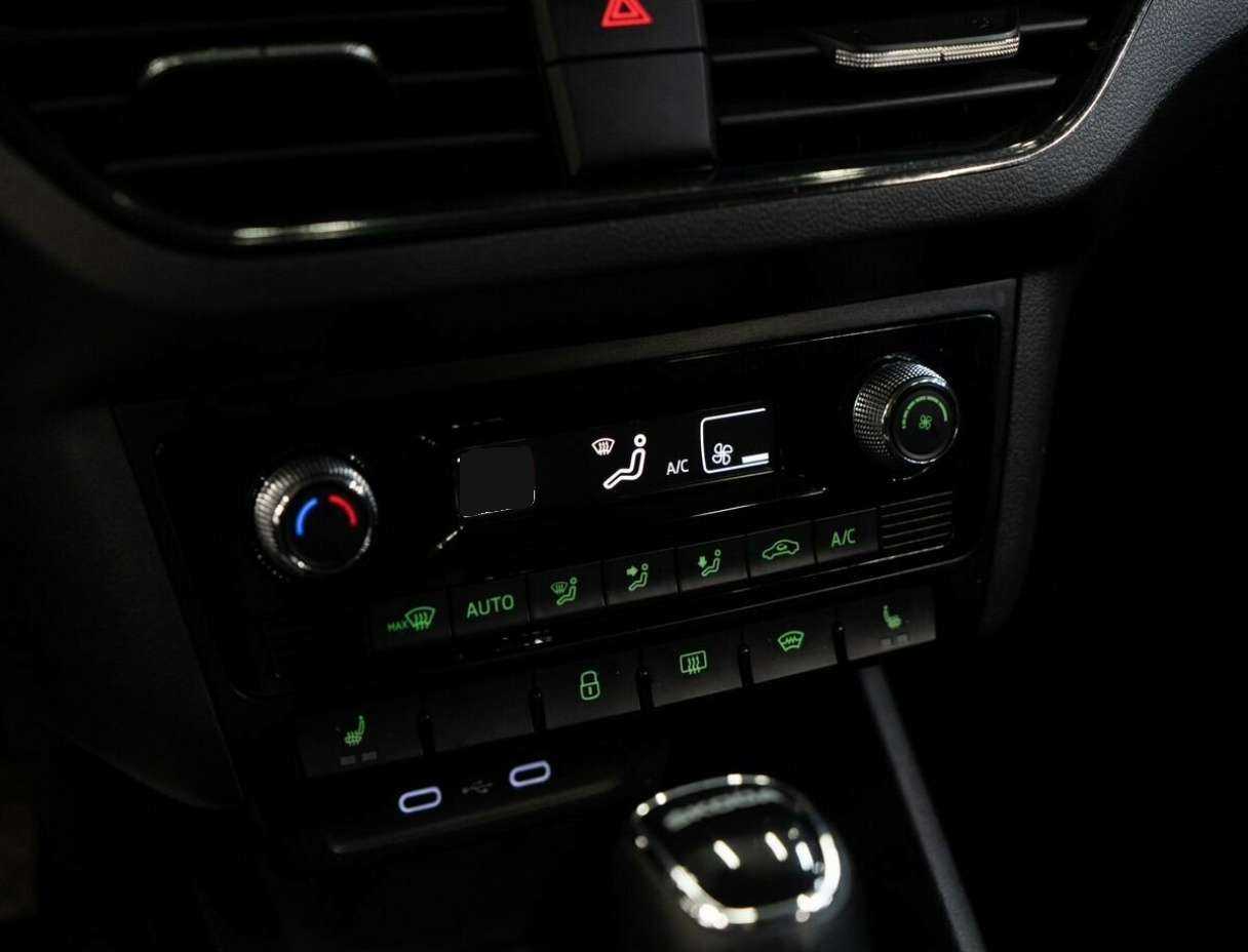 Skoda Rapid 2021 года с пробегом. Фото: #12