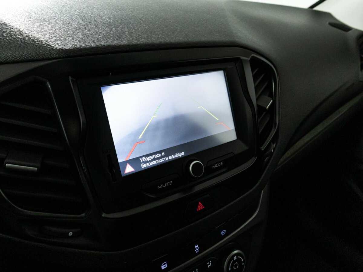 Lada (ВАЗ) Vesta 2019 года с пробегом. Фото: #14