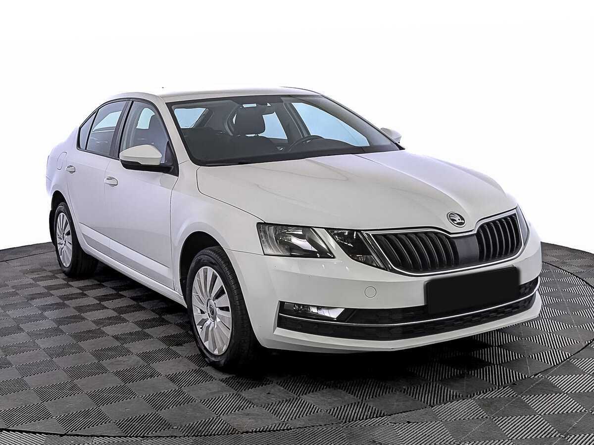Skoda Octavia 2019 года с пробегом. Фото: #2