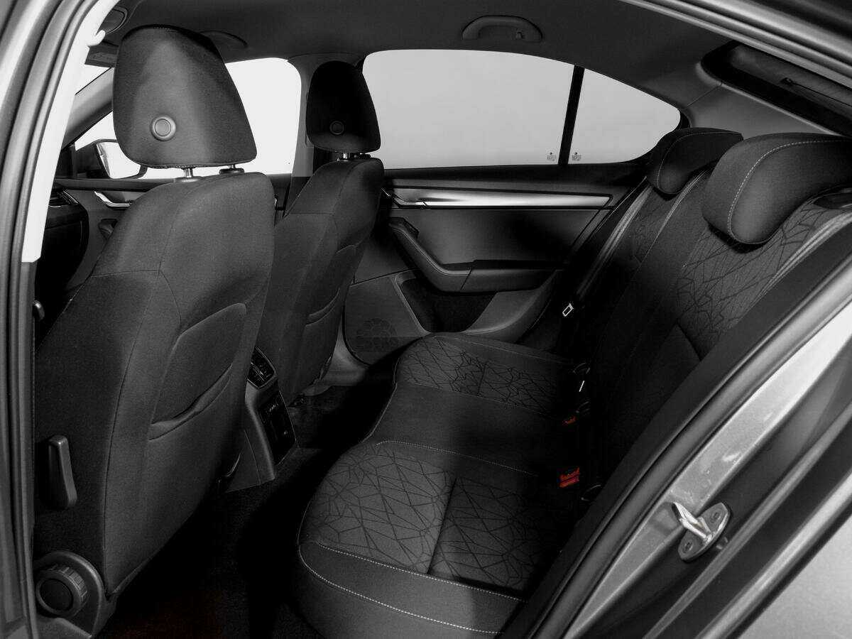 Skoda Octavia 2018 года с пробегом. Фото: #9