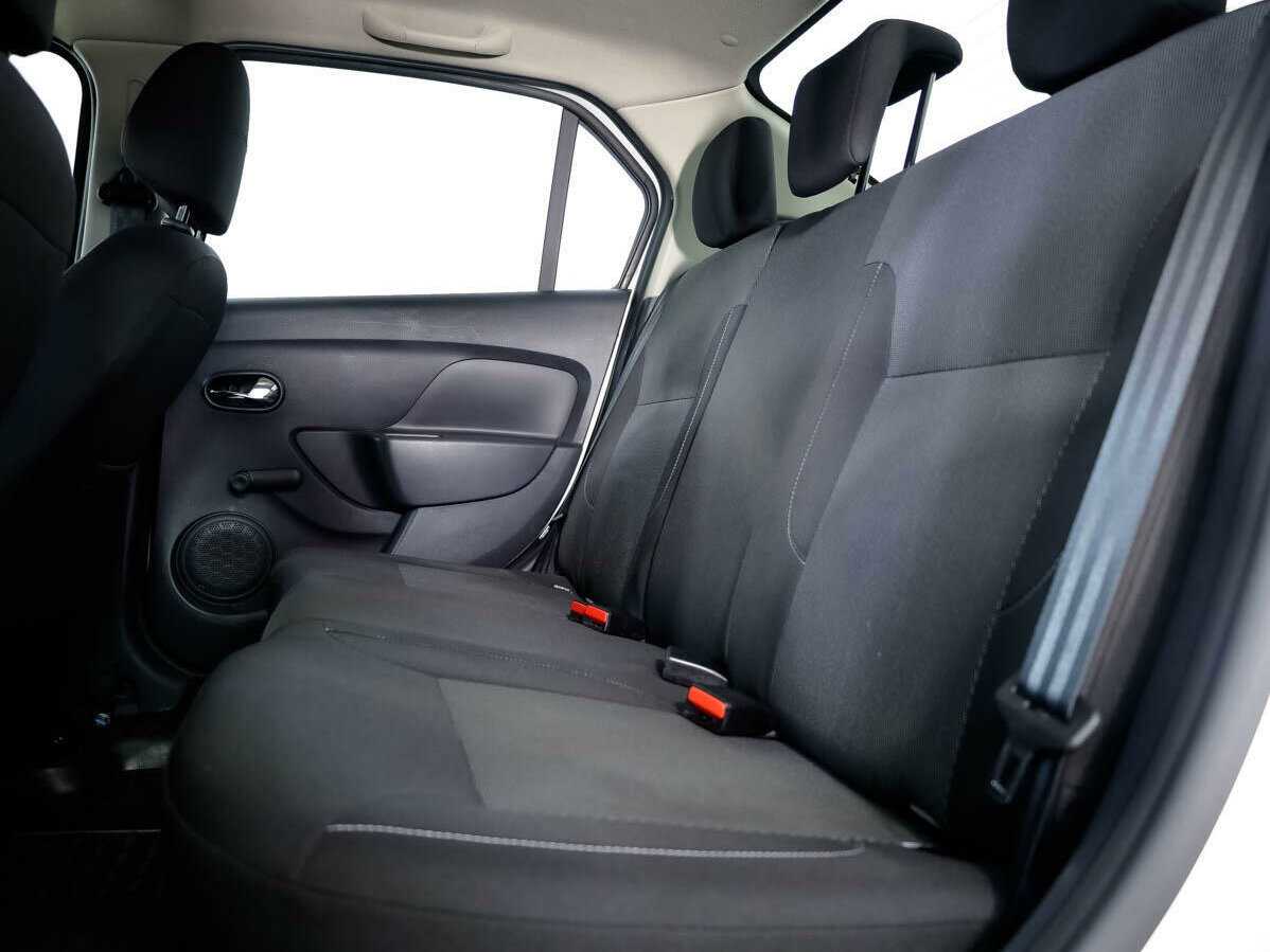 Renault Logan 2020 года с пробегом. Фото: #11