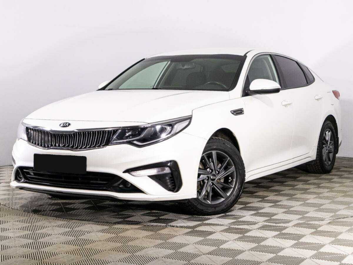 Kia Optima 2018 года с пробегом. Посмотреть фото