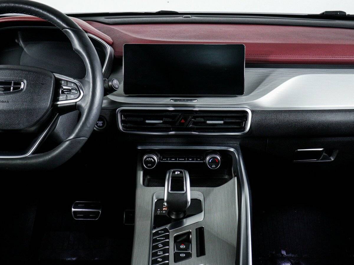 Geely Coolray 2021 года с пробегом. Фото: #12