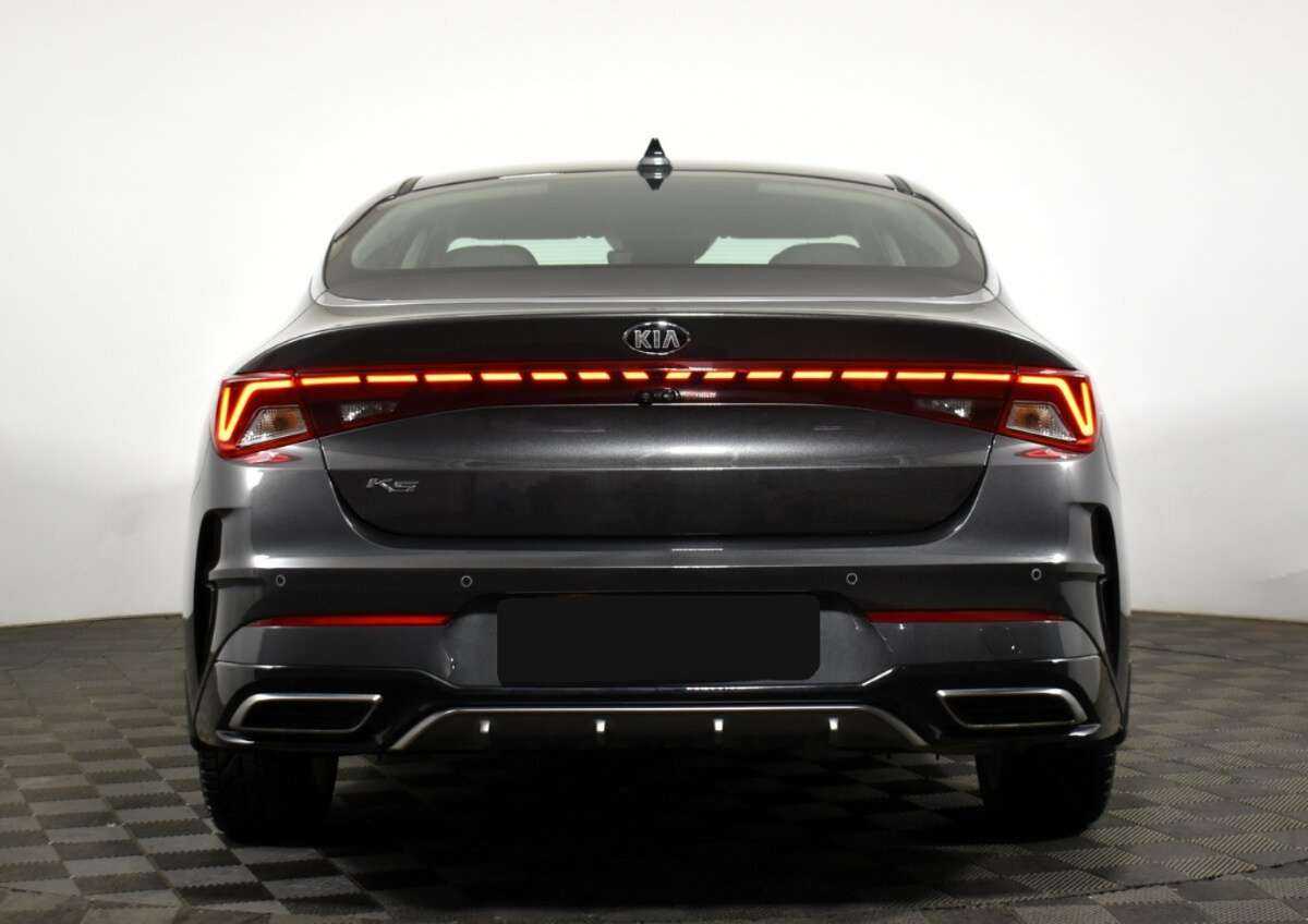 Kia K5 2021 года с пробегом. Фото: #4