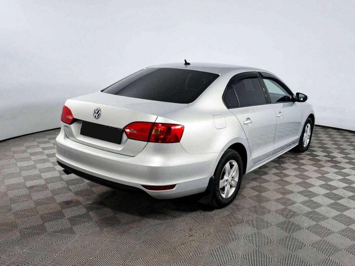 Volkswagen Jetta 2014 года с пробегом. Фото: #4