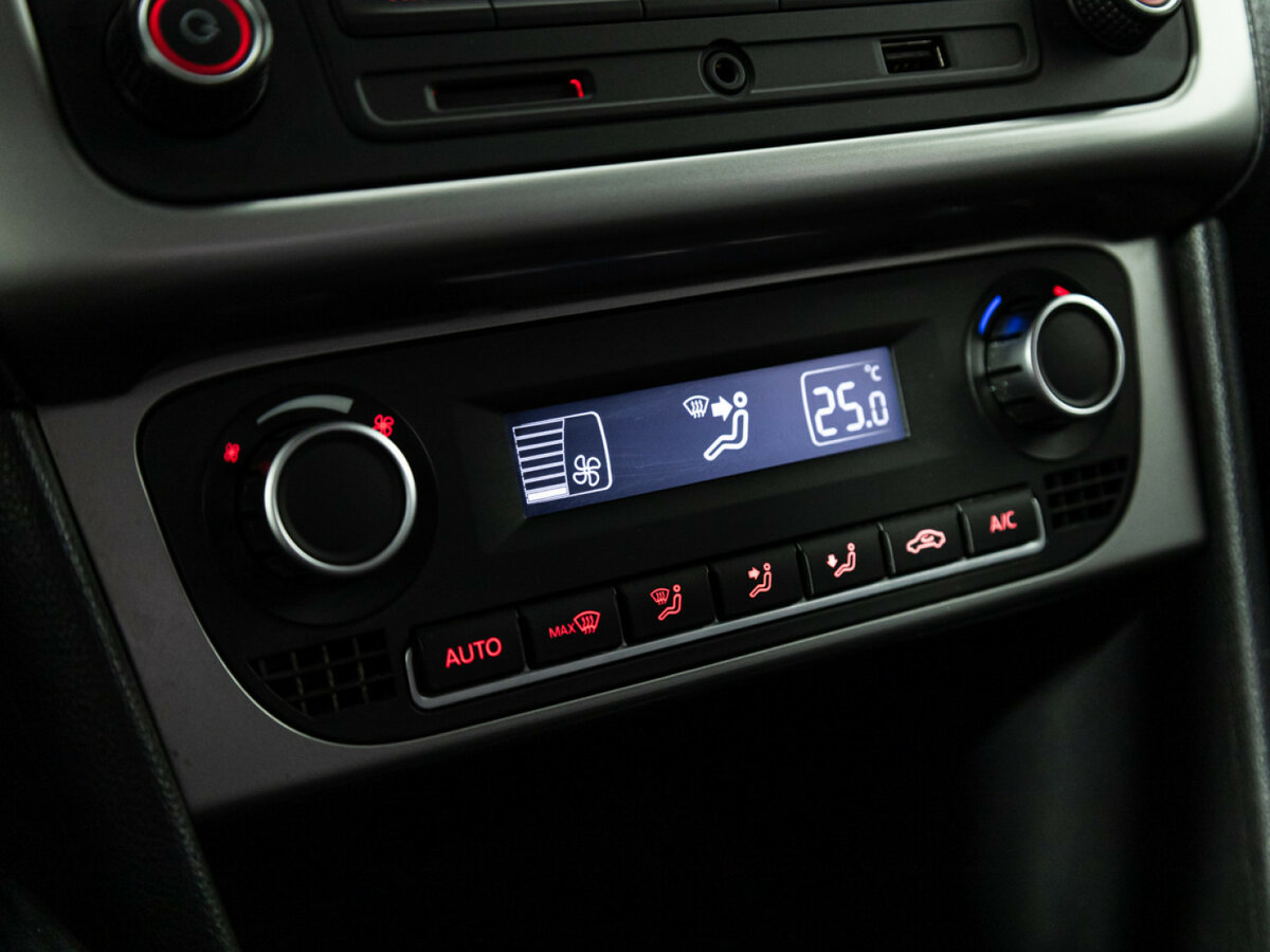 Volkswagen Polo 2016 года с пробегом. Фото: #14