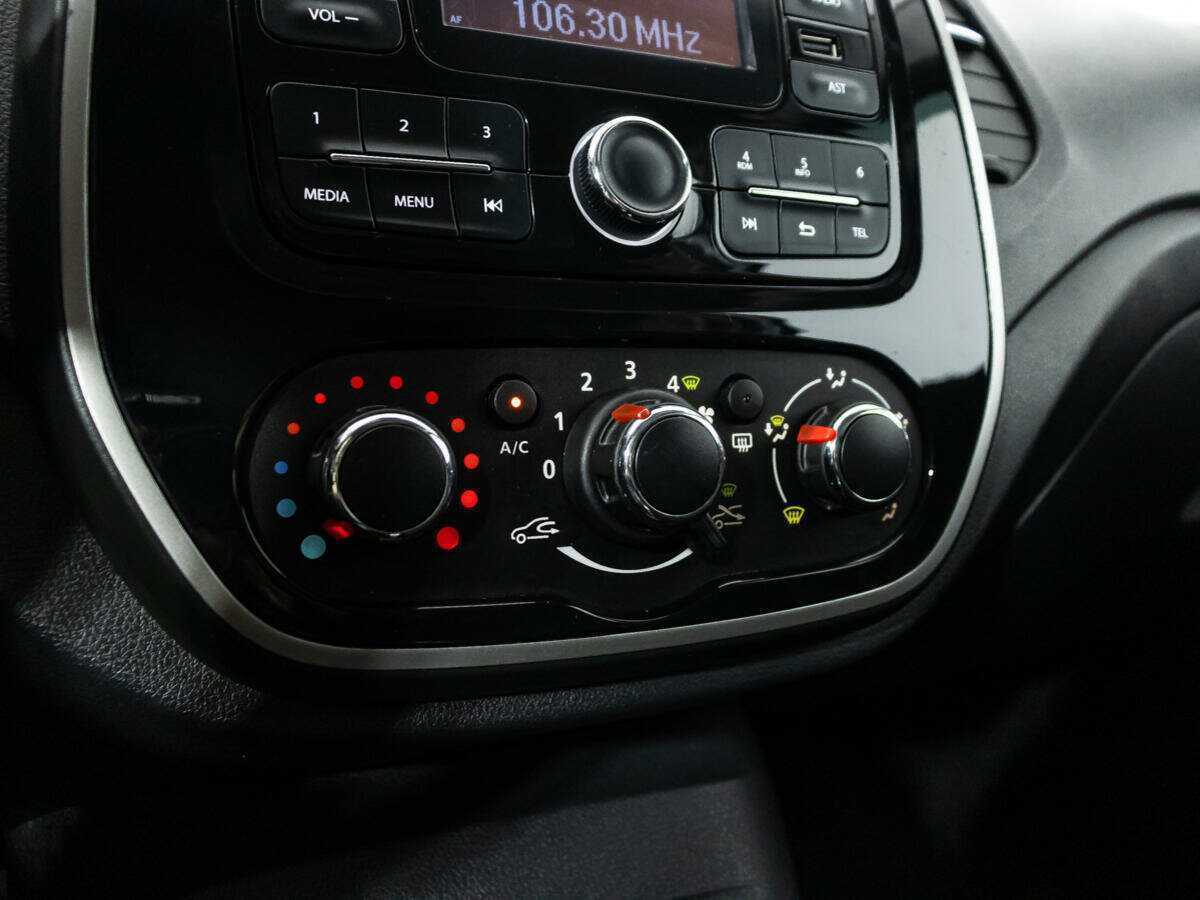 Renault Kaptur 2017 года с пробегом. Фото: #14