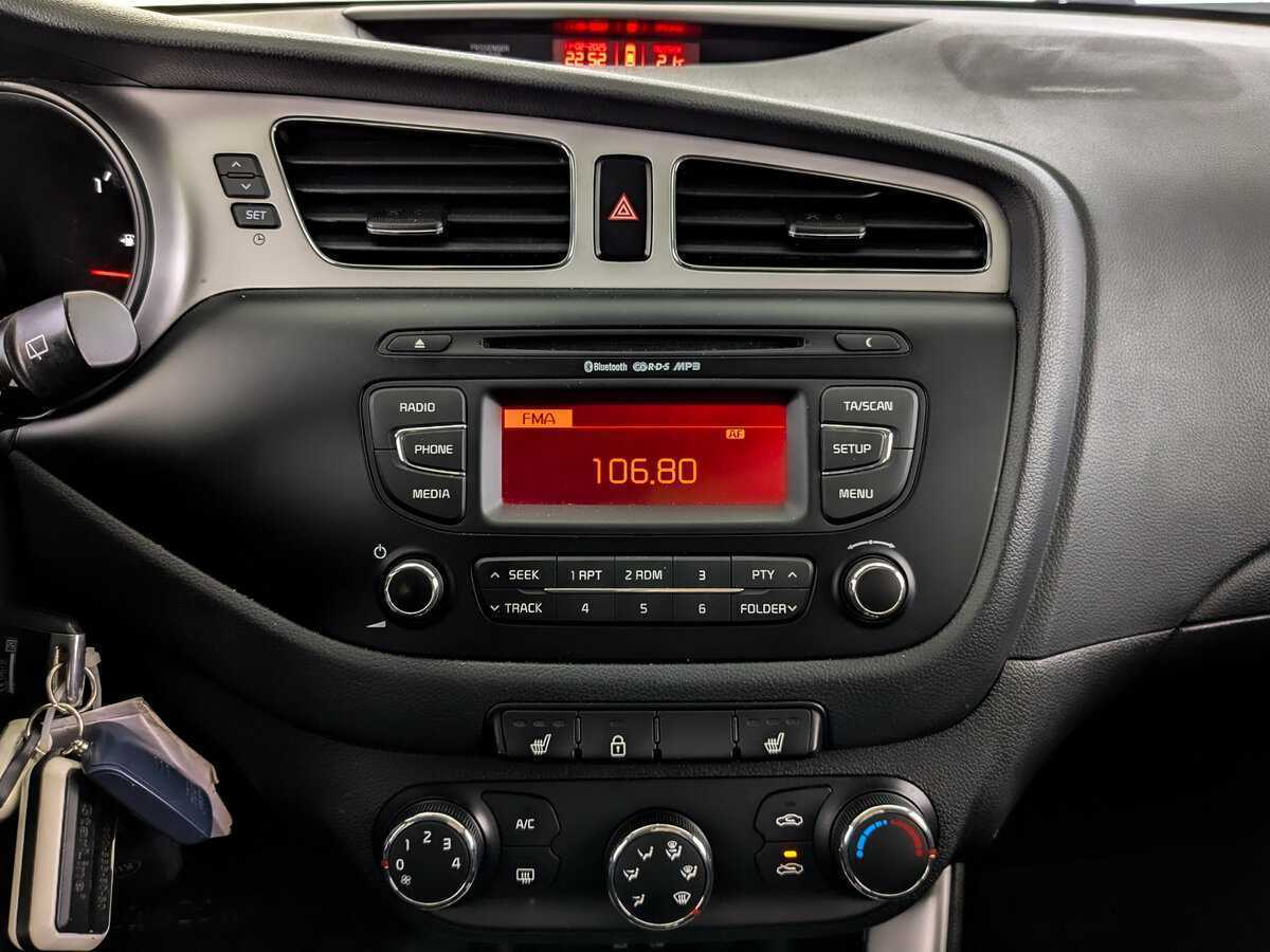 Kia Ceed 2014 года с пробегом. Фото: #14