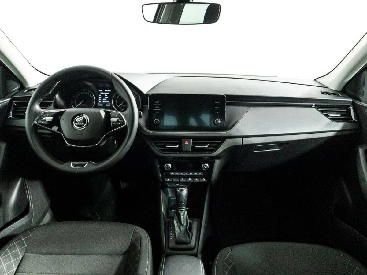 Skoda Rapid 2021 года с пробегом. Фото: #12