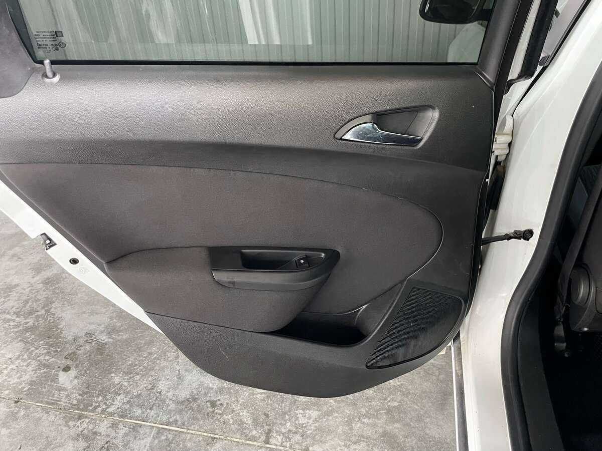 Opel Astra 2013 года с пробегом. Фото: #17