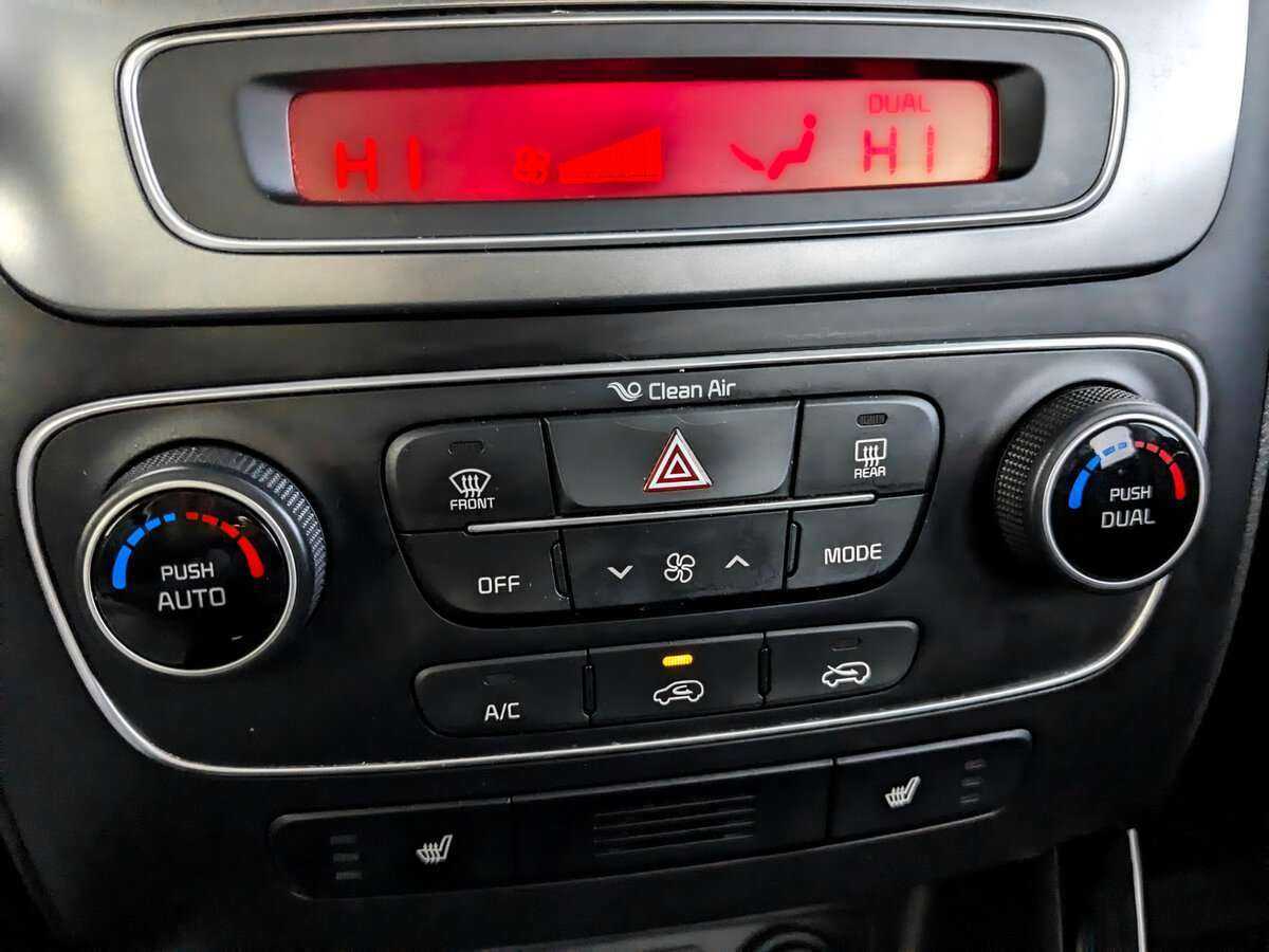 Kia Sorento 2020 года с пробегом. Фото: #19