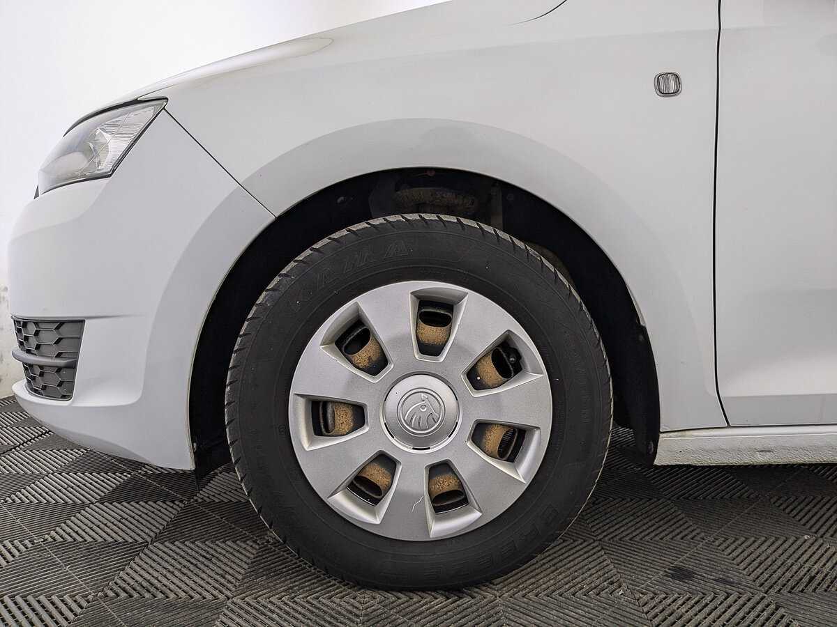 Skoda Rapid 2017 года с пробегом. Фото: #11