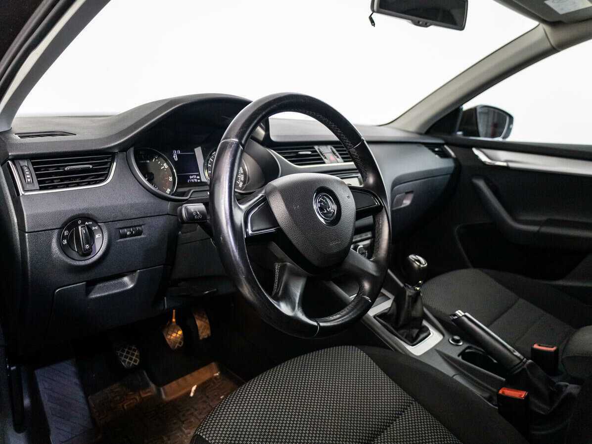 Skoda Octavia 2014 года с пробегом. Фото: #9