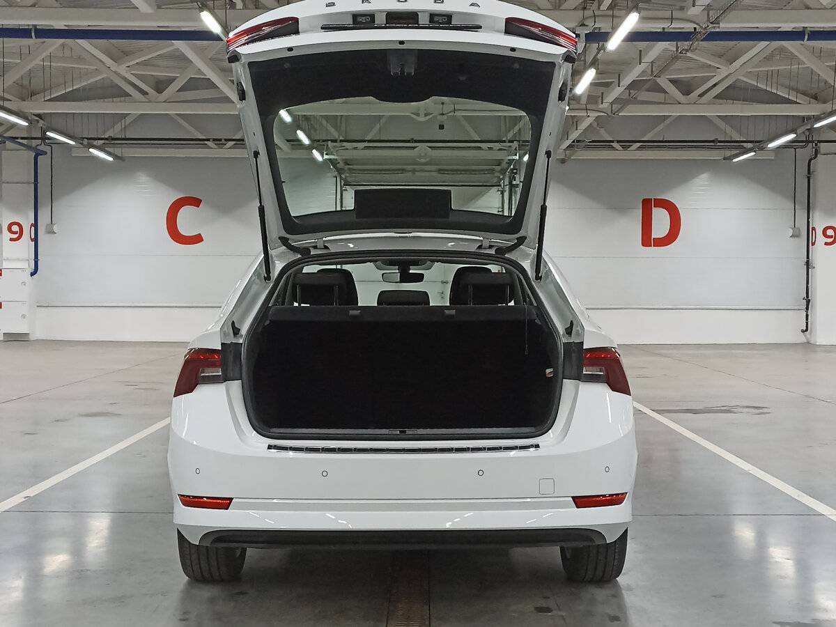 Skoda Octavia 2021 года с пробегом. Фото: #9