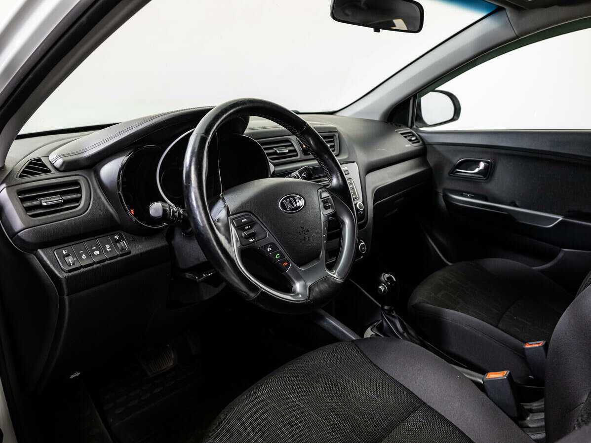 Kia Rio 2015 года с пробегом. Фото: #10