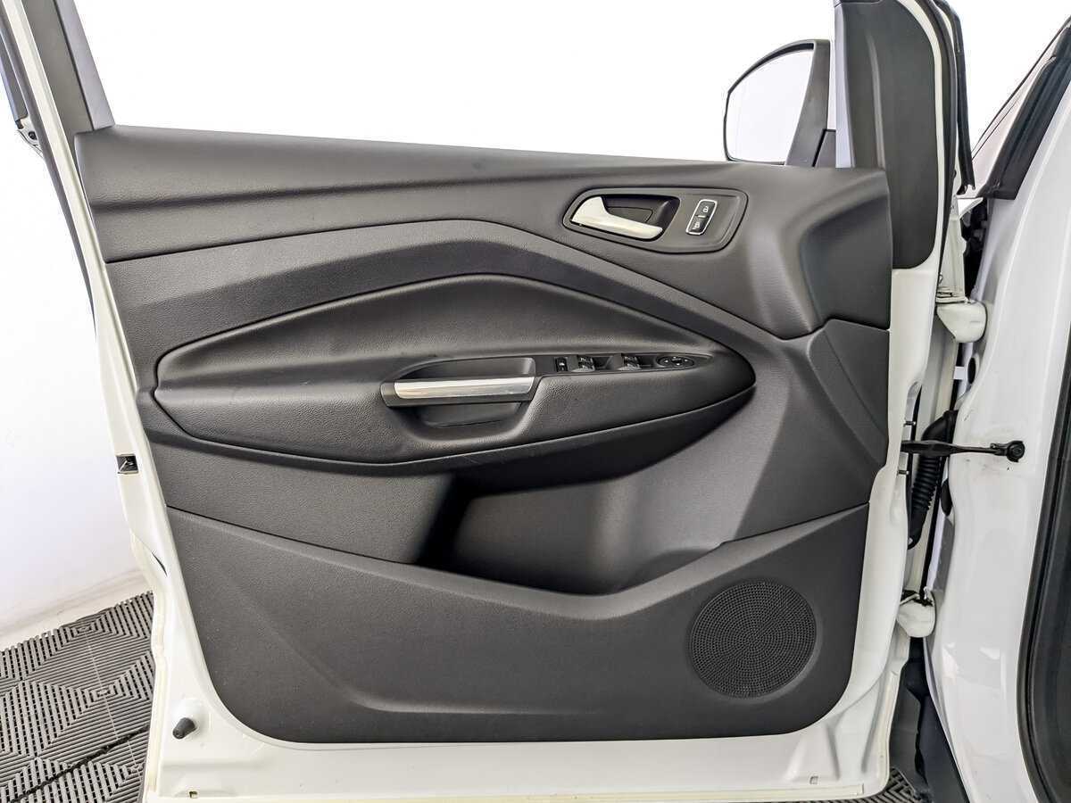 Ford Kuga 2016 года с пробегом. Фото: #14