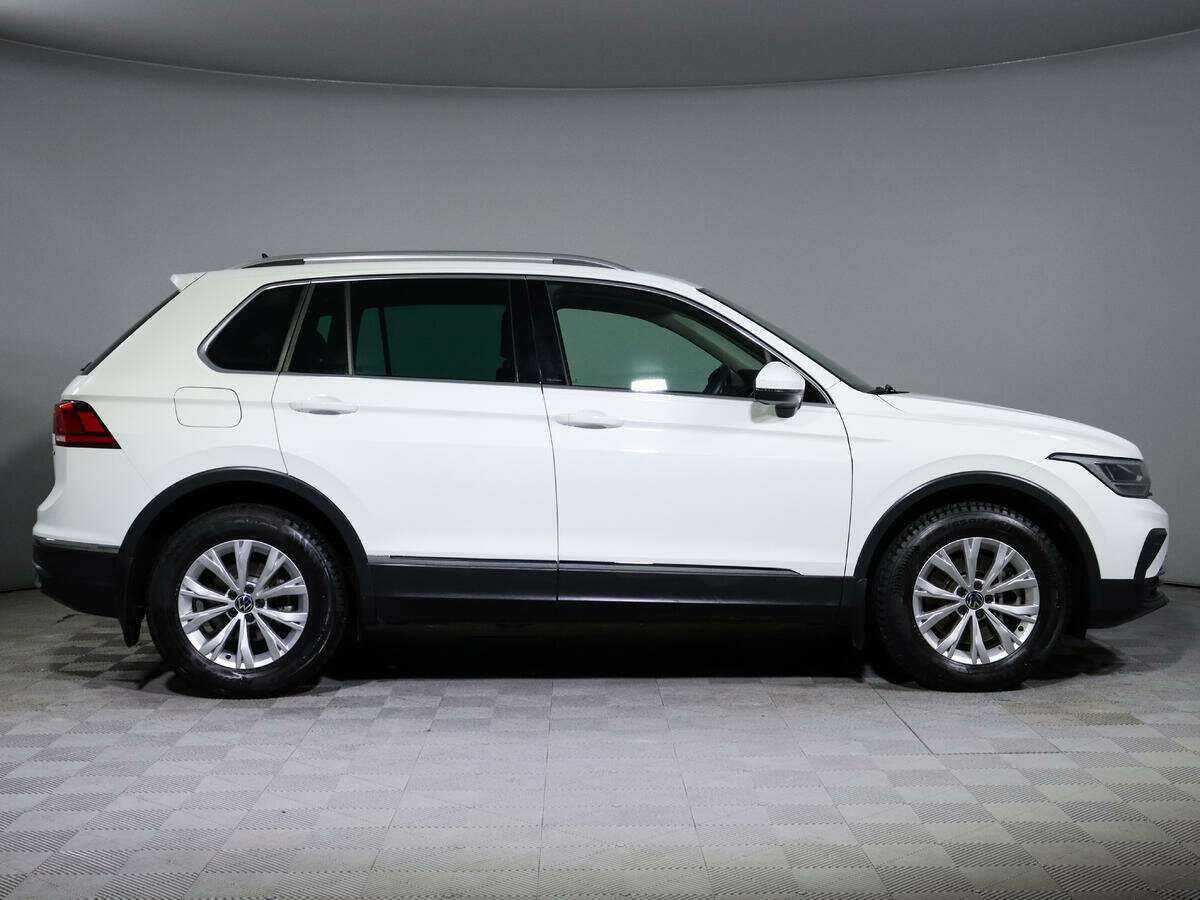 Volkswagen Tiguan 2020 года с пробегом. Фото: #3