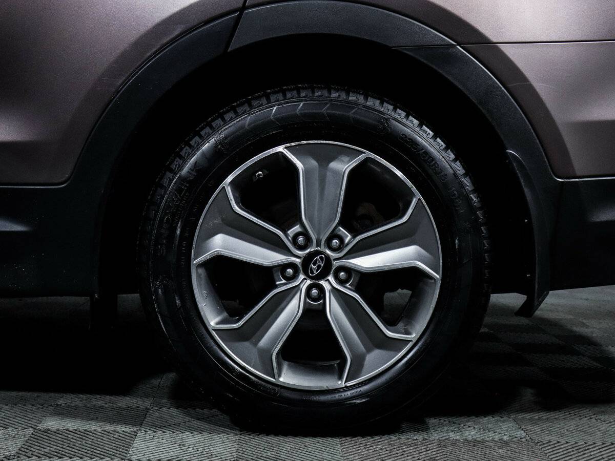 Hyundai Santa Fe 2014 года с пробегом. Фото: #14