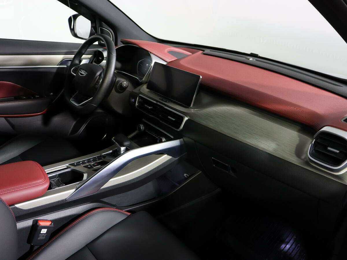 Geely Coolray 2023 года с пробегом. Фото: #8