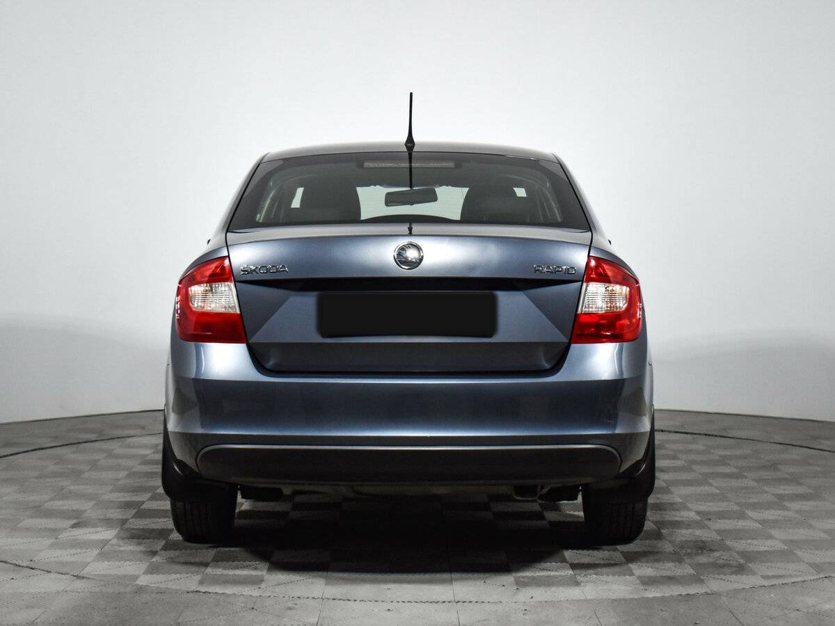 Skoda Rapid 2014 года с пробегом. Фото: #5