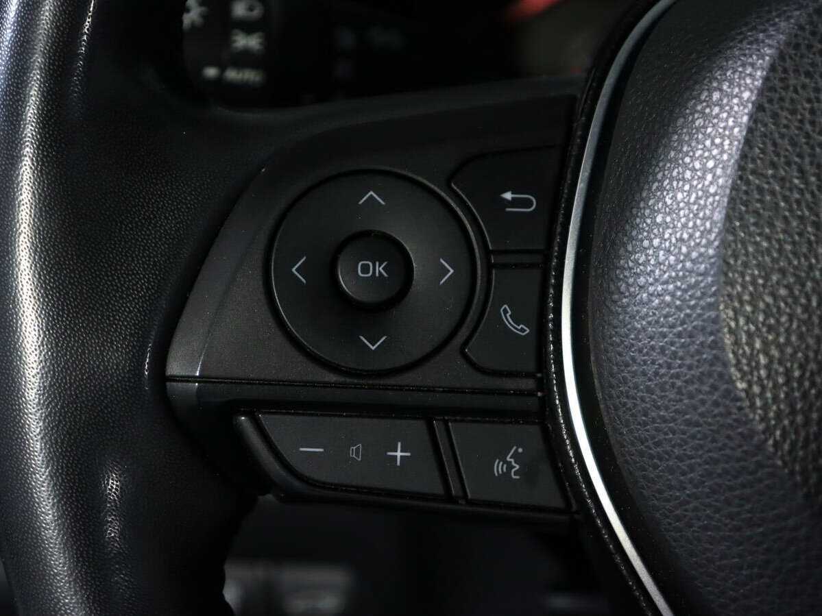 Toyota RAV4 2019 года с пробегом. Фото: #17