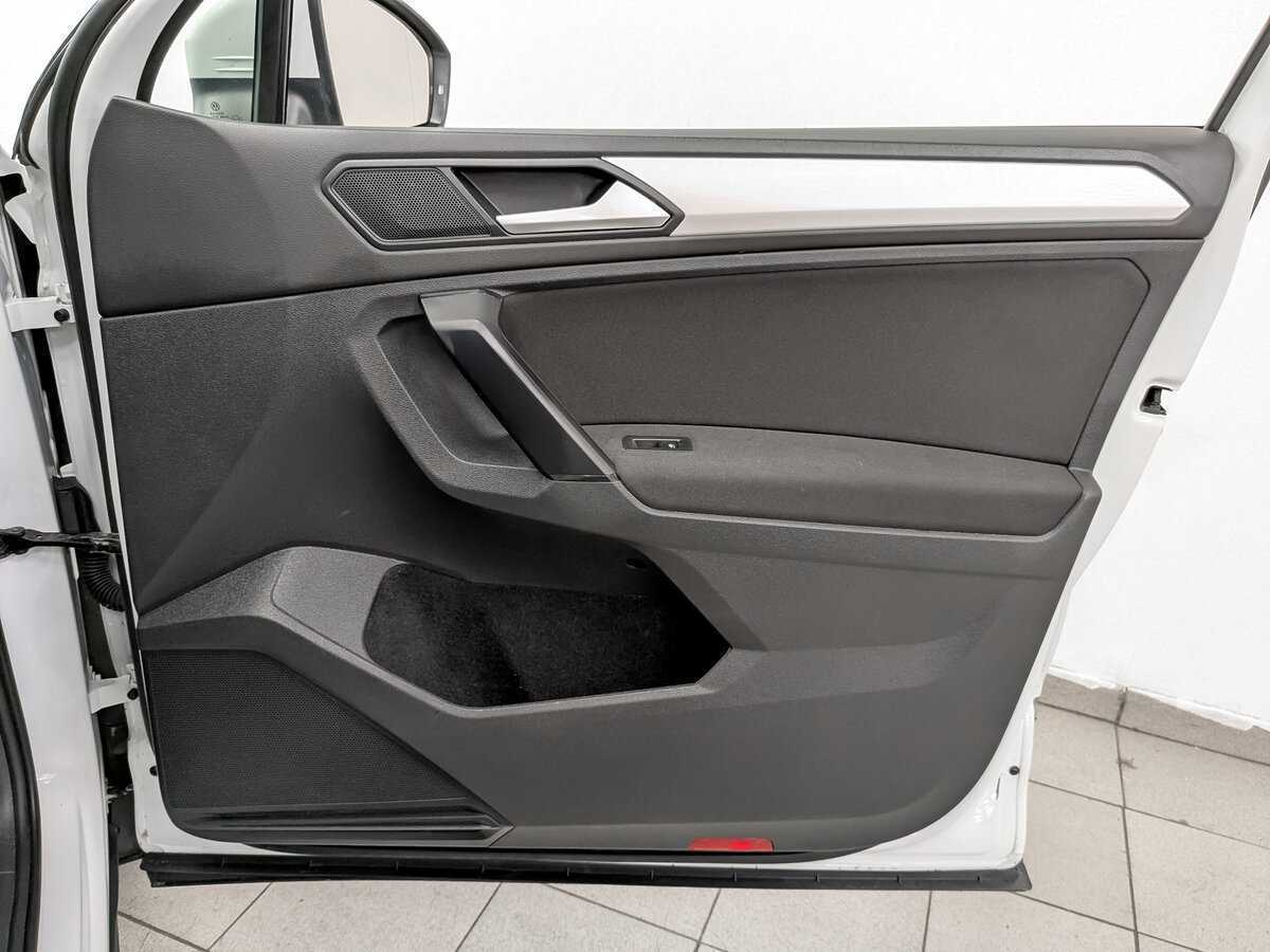 Volkswagen Tiguan 2021 года с пробегом. Фото: #22