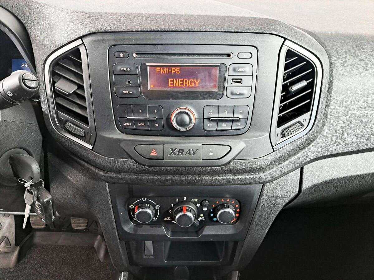 Lada (ВАЗ) XRAY 2016 года с пробегом. Фото: #12