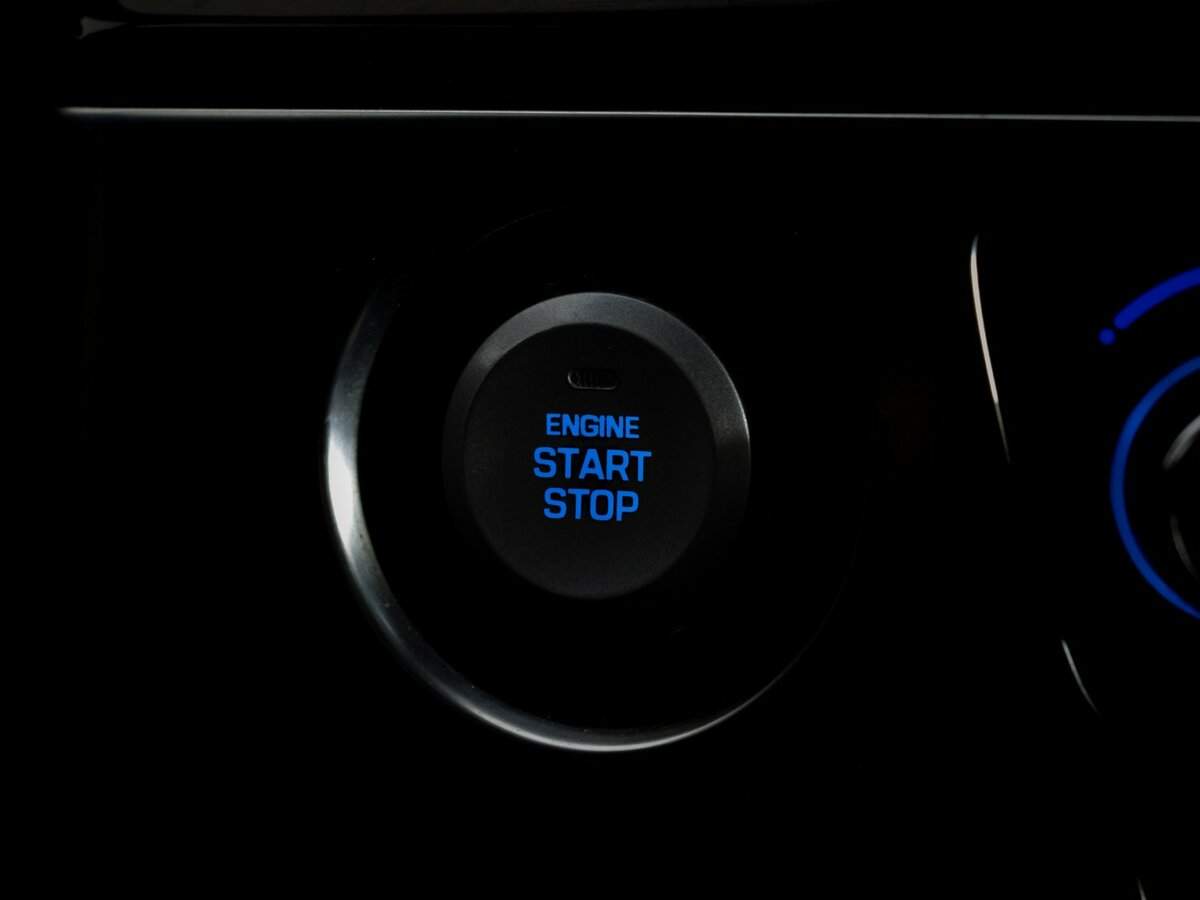 Hyundai Equus 2015 года с пробегом. Фото: #16