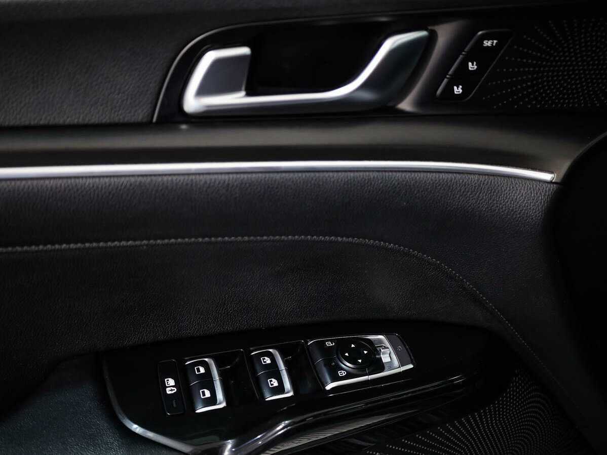 Kia K5 2020 года с пробегом. Фото: #17