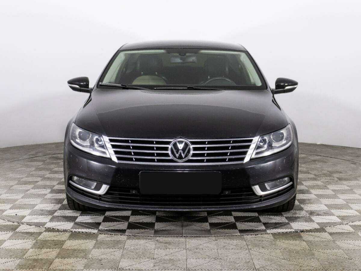 Volkswagen Passat CC 2012 года с пробегом. Фото: #1