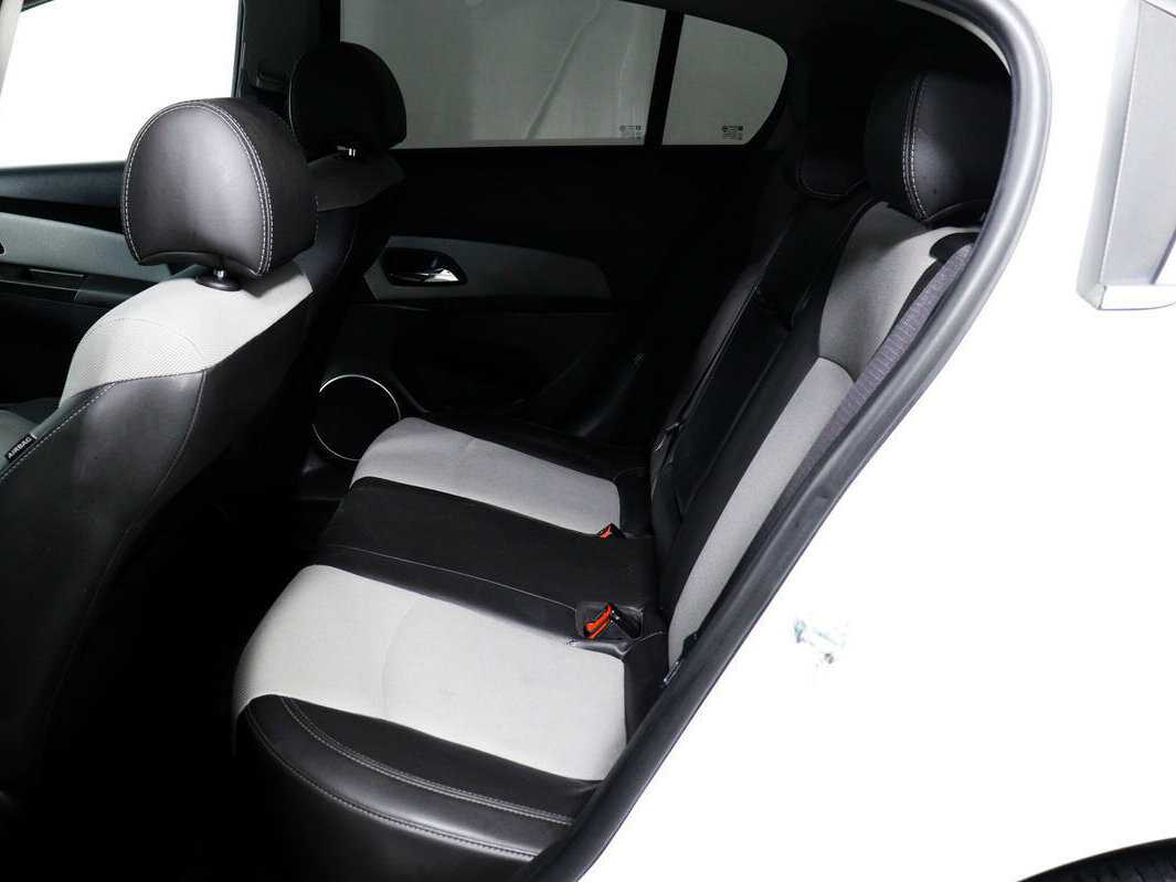 Chevrolet Cruze 2014 года с пробегом. Фото: #11