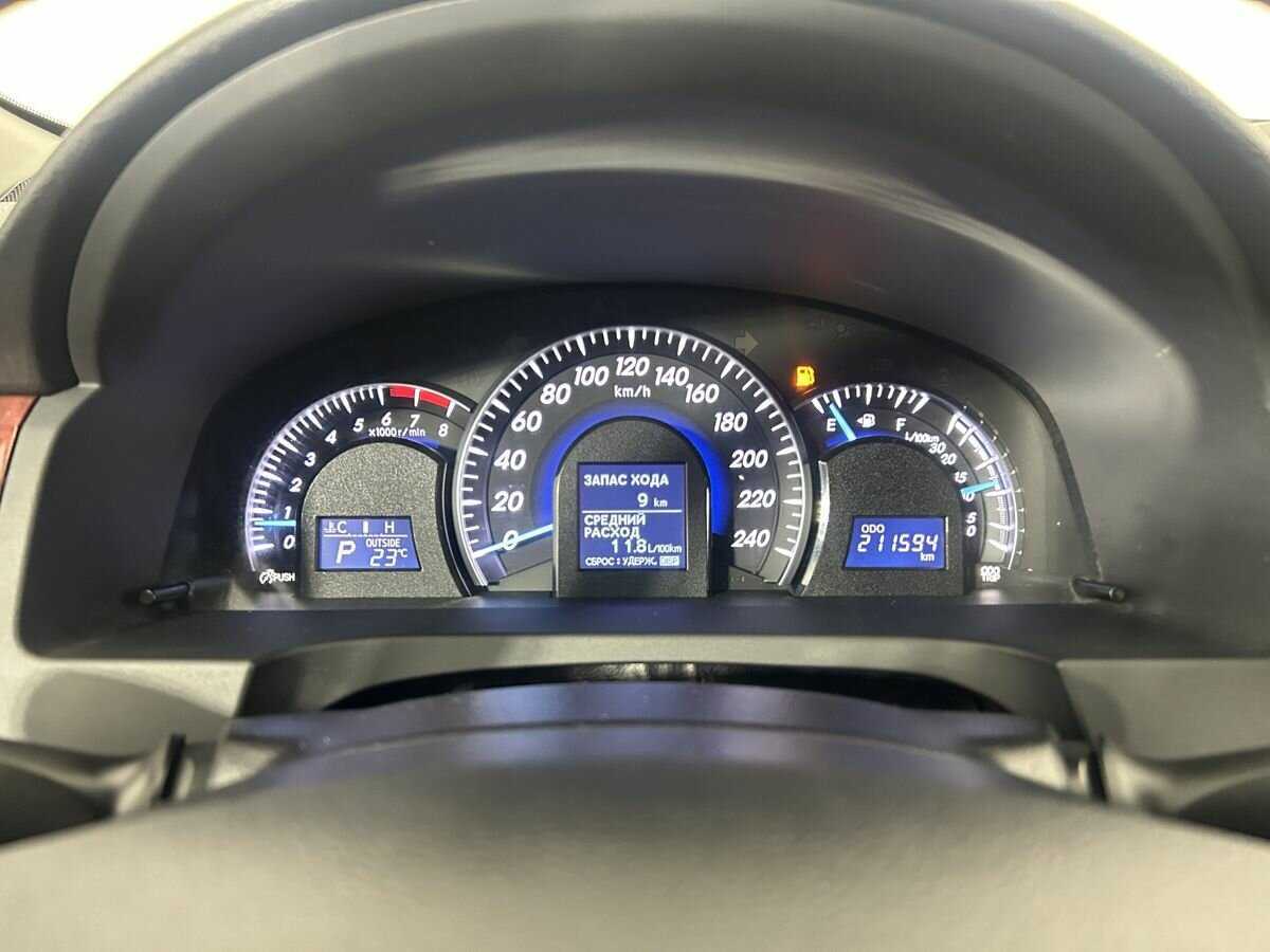 Toyota Camry 2013 года с пробегом. Фото: #10