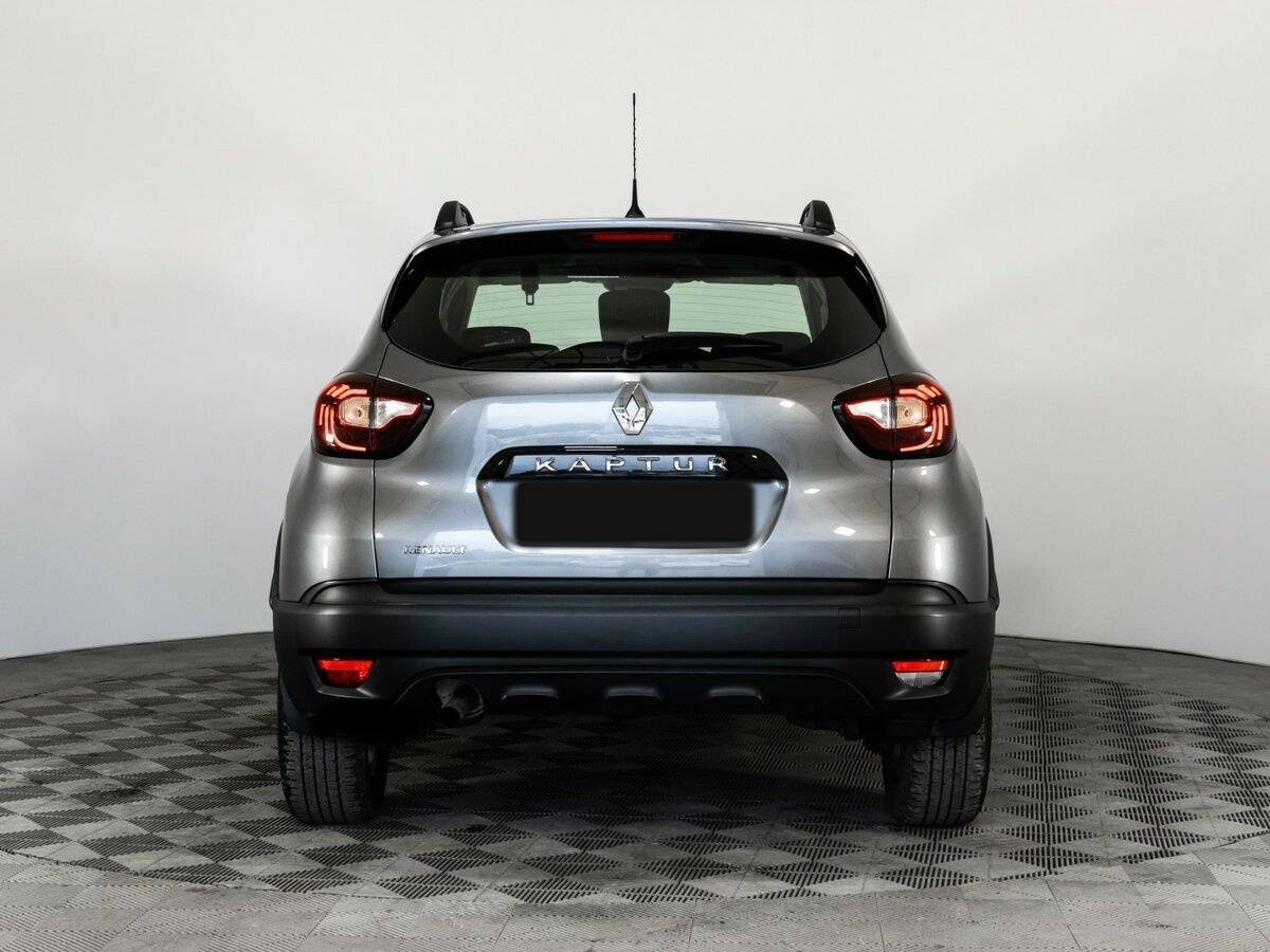 Renault Kaptur 2018 года с пробегом. Фото: #5