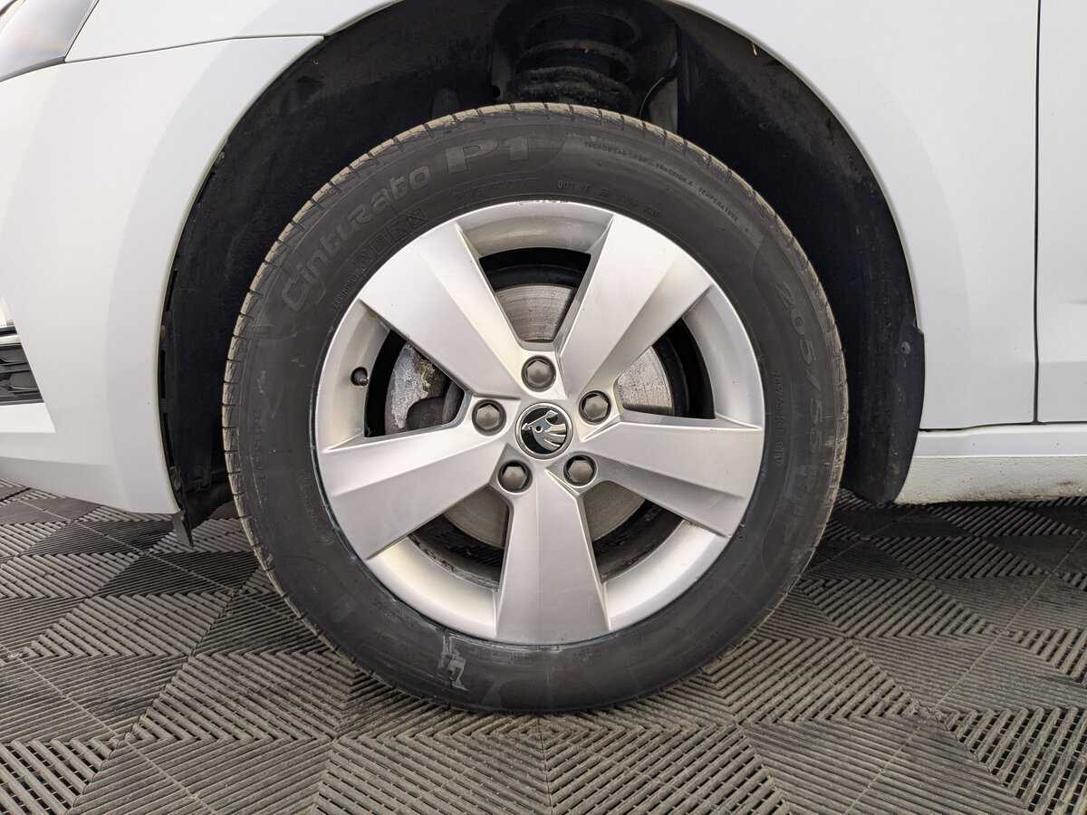 Skoda Octavia 2020 года с пробегом. Фото: #11