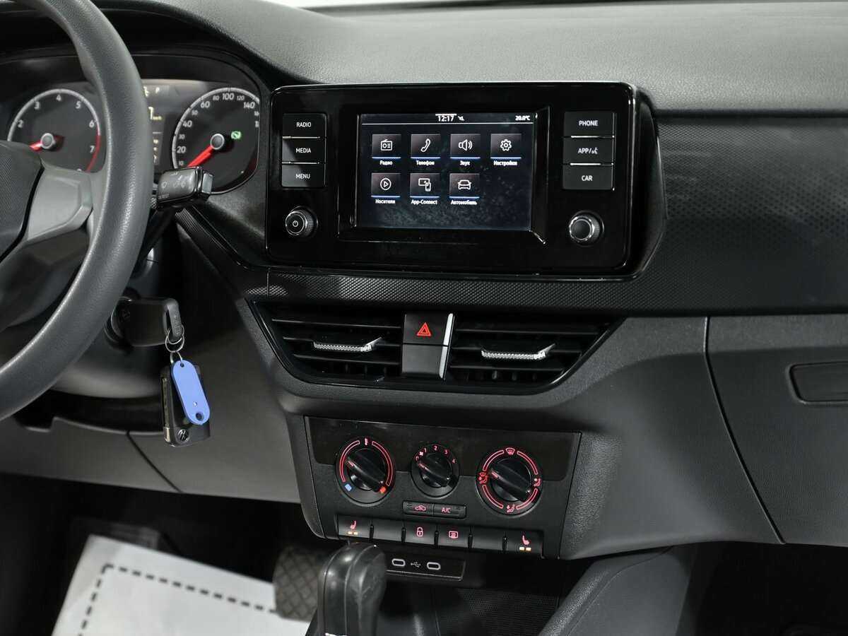 Volkswagen Polo 2020 года с пробегом. Фото: #8