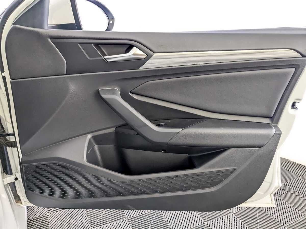 Volkswagen Jetta 2020 года с пробегом. Фото: #19