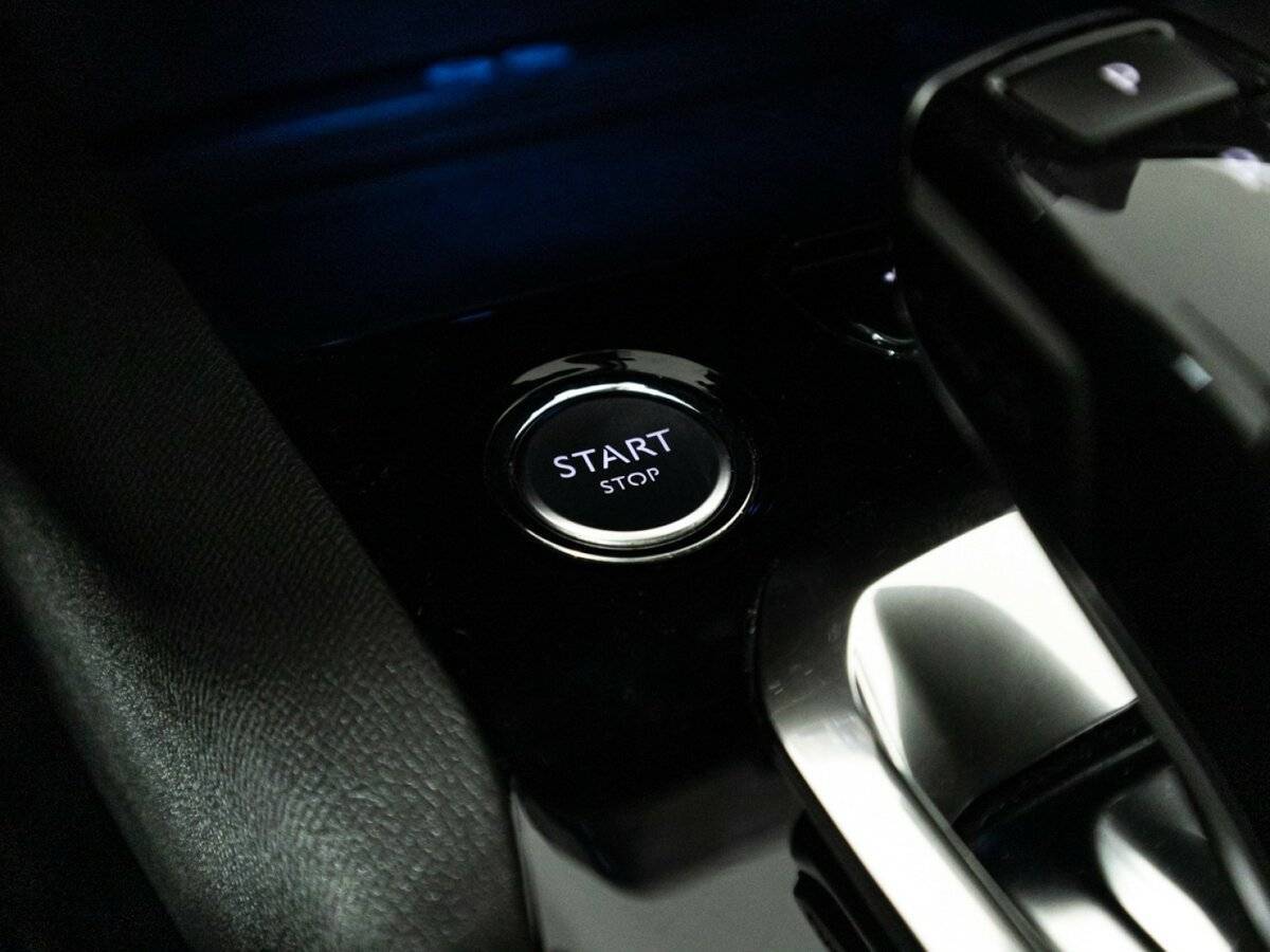 Peugeot 3008 2017 года с пробегом. Фото: #19