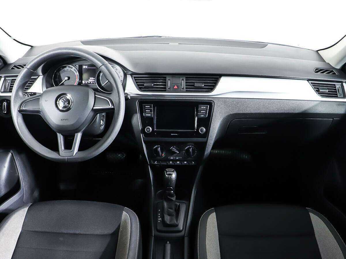 Skoda Rapid 2019 года с пробегом. Фото: #10