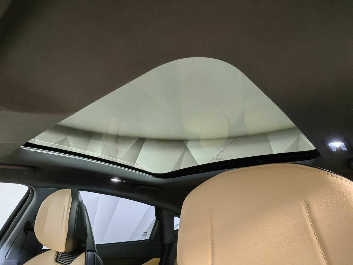 Changan UNI-V 2022 года с пробегом. Фото: #21