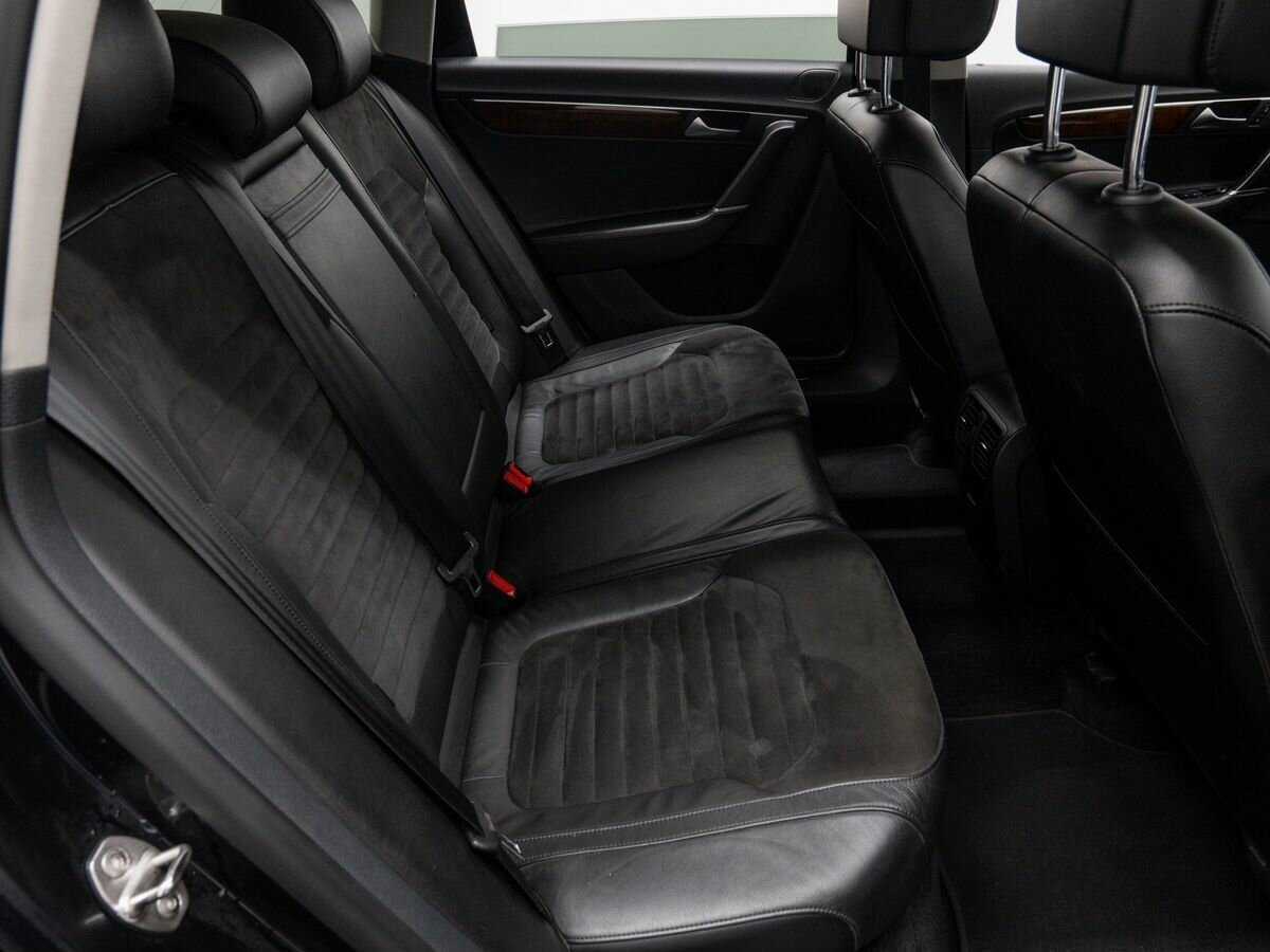 Volkswagen Passat 2012 года с пробегом. Фото: #8